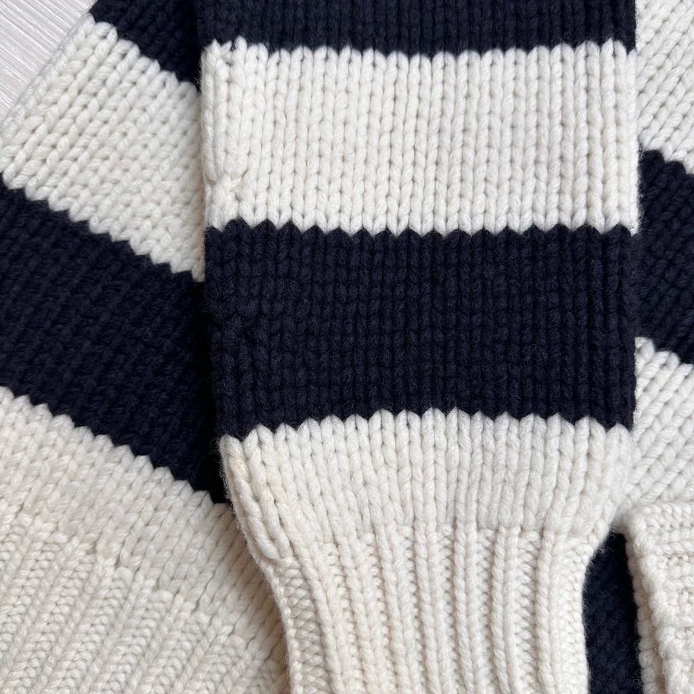NWT Frame Women's Oversized Navy and Cream Striped Merino Wool Jumper sz S - Picture 5 of 7